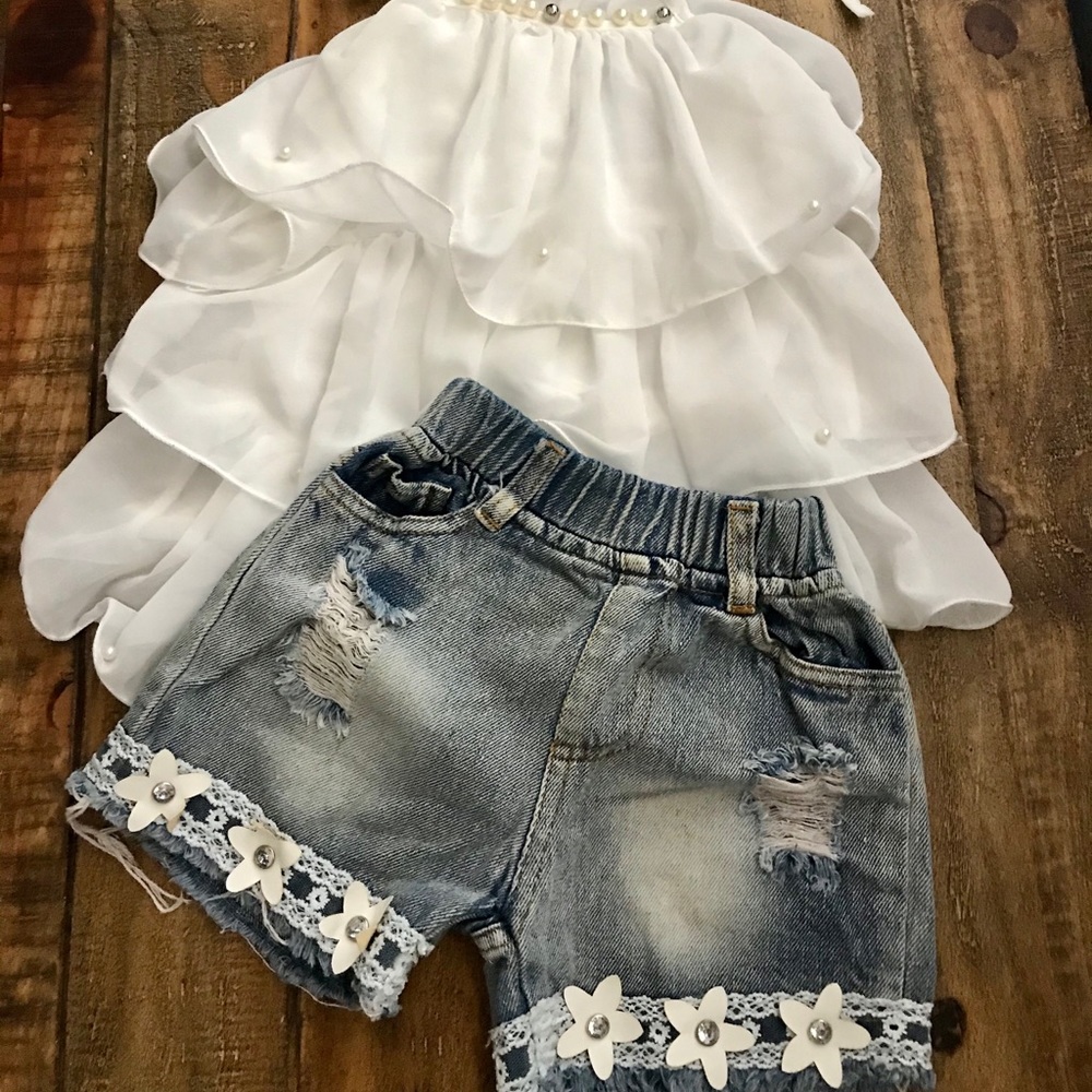 Little girls denim shorts ✨SOLD🌟